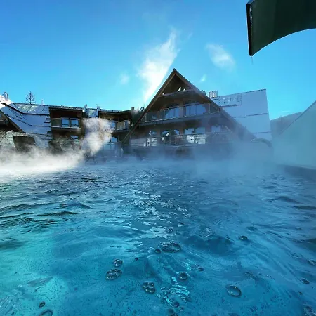 Apartamenty Royal Resort & Spa - Taras Z Widokiem Na Basen-2